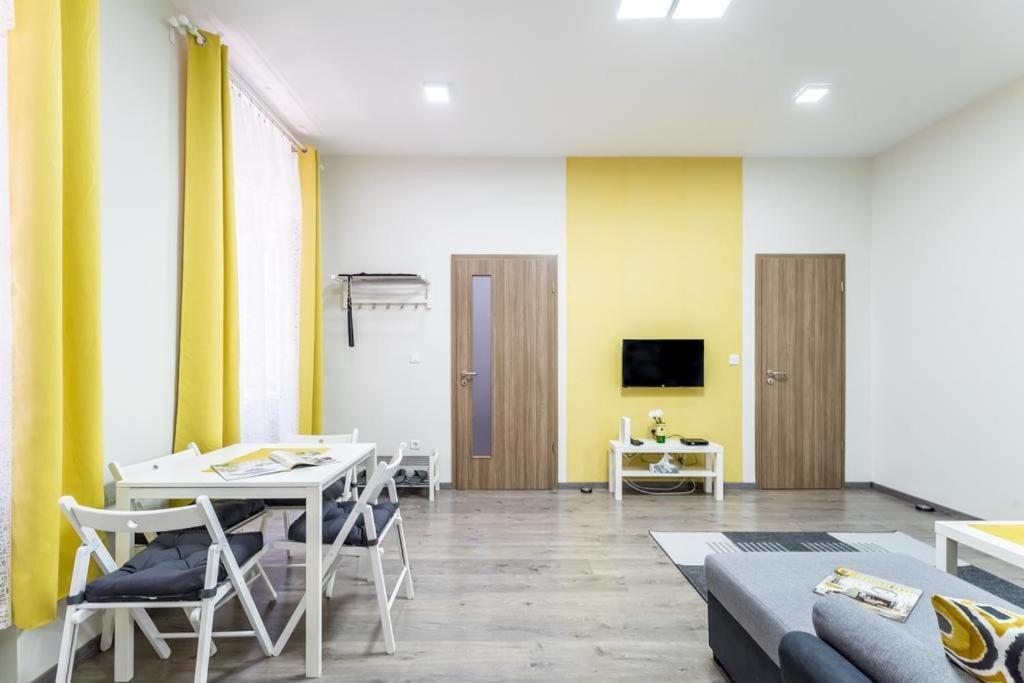 Paralello Universo-Supercentral By Nw Budapest Exterior photo